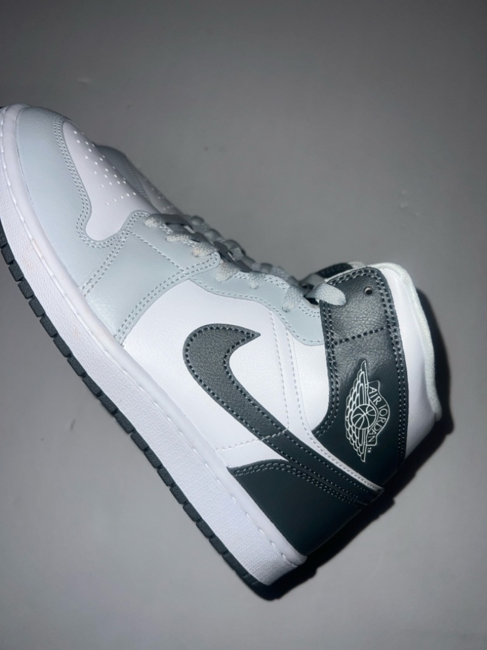 Jordan Air 1 High Top White & Gray Women’s size 10 - Picture 3 of 10